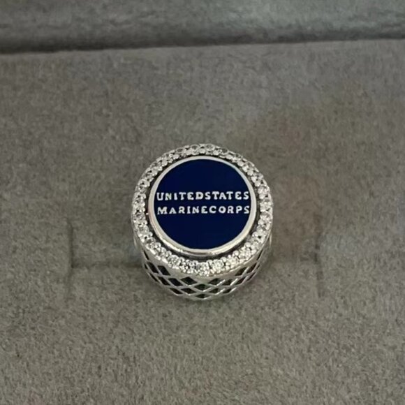 Pandora USMC Marine Corps Exclusive Pandora Dangle Bead Charm - Picture 4 of 4